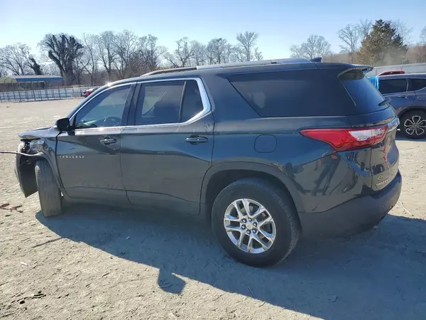 1GNERGKW7JJ141382 2018 CHEVROLET TRAVERSE - Image 2
