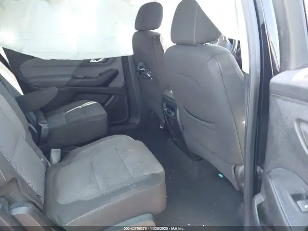 1GNERGKW7JJ151393 2018 CHEVROLET TRAVERSE - Image 8