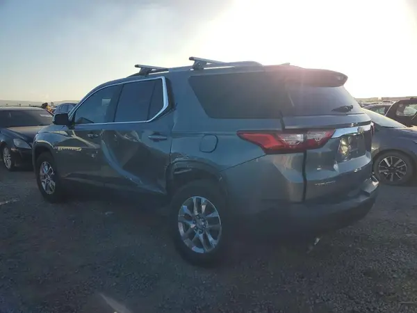 1GNERGKW7JJ174950 2018 CHEVROLET TRAVERSE - Image 2