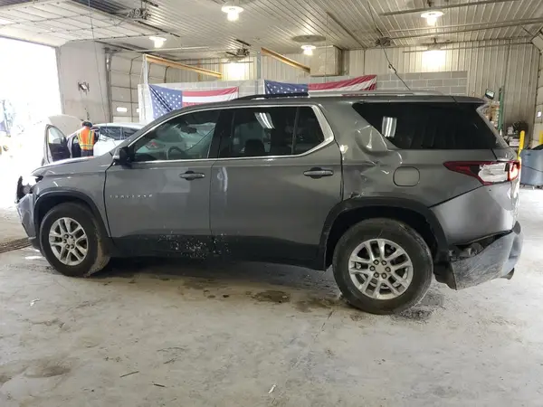 1GNERGKW7JJ186029 2018 CHEVROLET TRAVERSE - Image 2