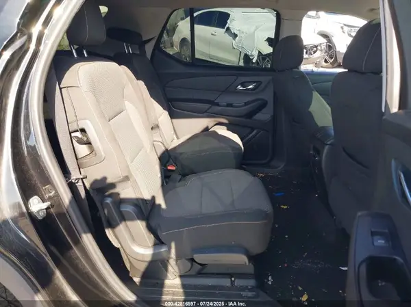 1GNERGKW7JJ219644 2018 CHEVROLET TRAVERSE - Image 8