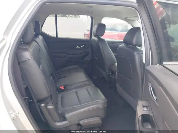 1GNERGKW7JJ224858 2018 CHEVROLET TRAVERSE - Image 8