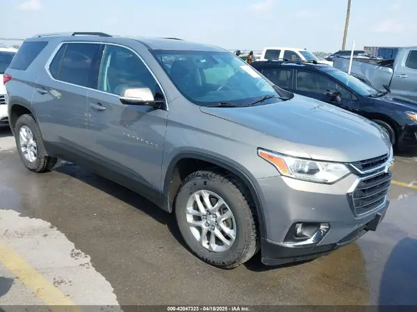 1GNERGKW7JJ272960 2018 CHEVROLET TRAVERSE - Image 1