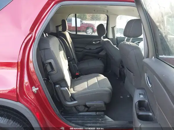 1GNERGKW7JJ282226 2018 CHEVROLET TRAVERSE - Image 8