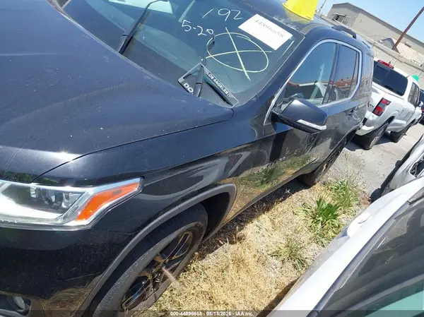 1GNERGKW7JJ283862 2018 CHEVROLET TRAVERSE - Image 2
