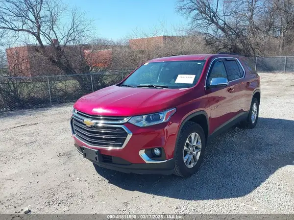 1GNERGKW7KJ113986 2019 CHEVROLET TRAVERSE - Image 2