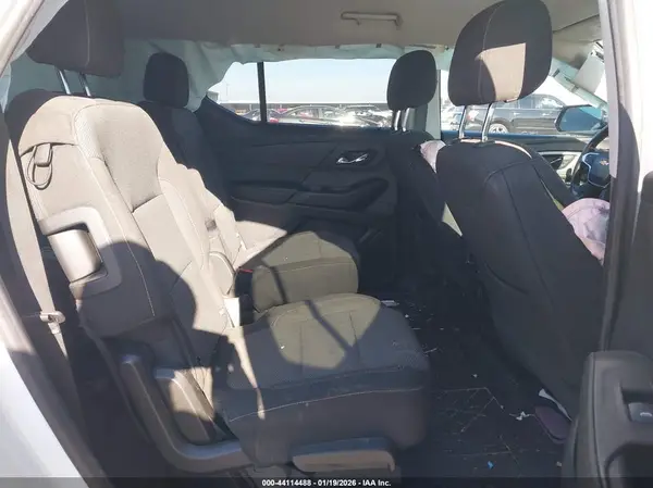 1GNERGKW7KJ155302 2019 CHEVROLET TRAVERSE - Image 8