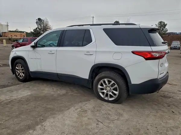 1GNERGKW7KJ218740 2019 CHEVROLET TRAVERSE - Image 2
