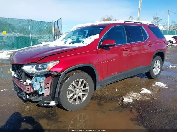 1GNERGKW7KJ294880 2019 CHEVROLET TRAVERSE - Image 2