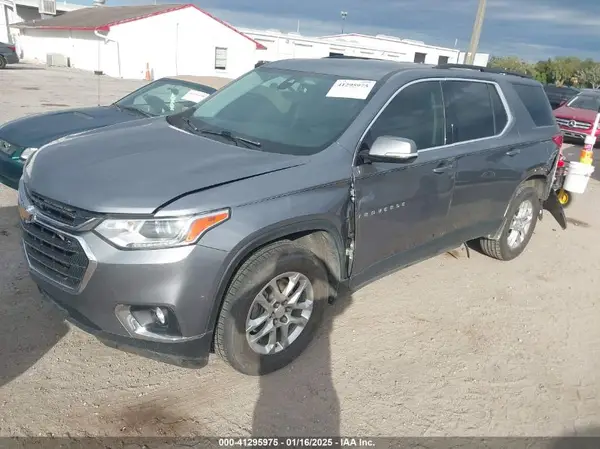 1GNERGKW7LJ211305 2020 CHEVROLET TRAVERSE - Image 2