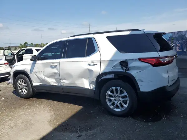 1GNERGKW7MJ197357 2021 CHEVROLET TRAVERSE - Image 2