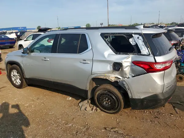 1GNERGKW7MJ262725 2021 CHEVROLET TRAVERSE - Image 2