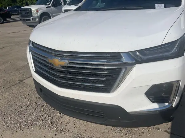 1GNERGKW7NJ186764 2022 CHEVROLET TRAVERSE - Image 2
