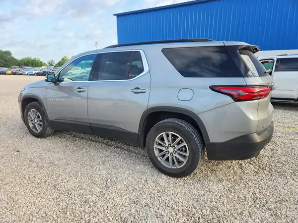 1GNERGKW7PJ163360 2023 CHEVROLET TRAVERSE - Image 2