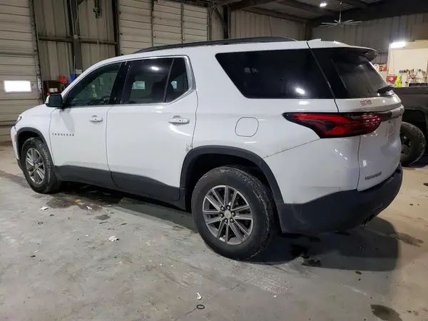 1GNERGKW7PJ231267 2023 CHEVROLET TRAVERSE - Image 2