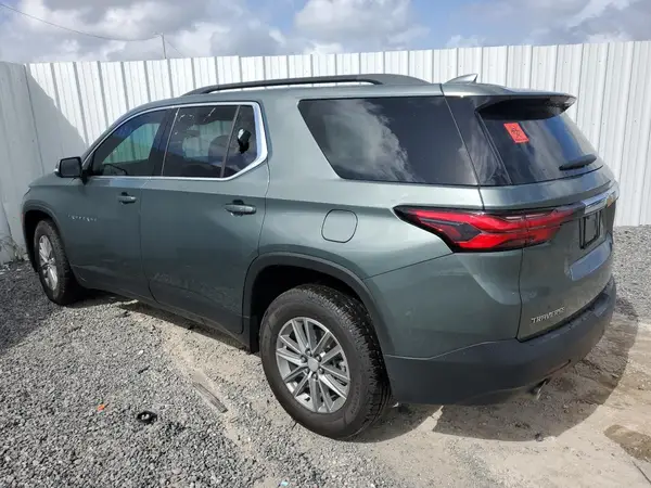 1GNERGKW7PJ240454 2023 CHEVROLET TRAVERSE - Image 2