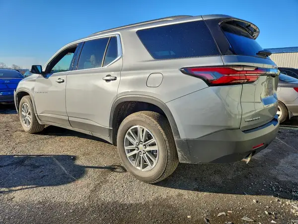1GNERGKW7PJ296538 2023 CHEVROLET TRAVERSE - Image 2