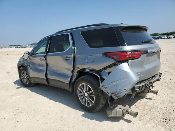 1GNERGKW7PJ341137 2023 CHEVROLET TRAVERSE - Image 2