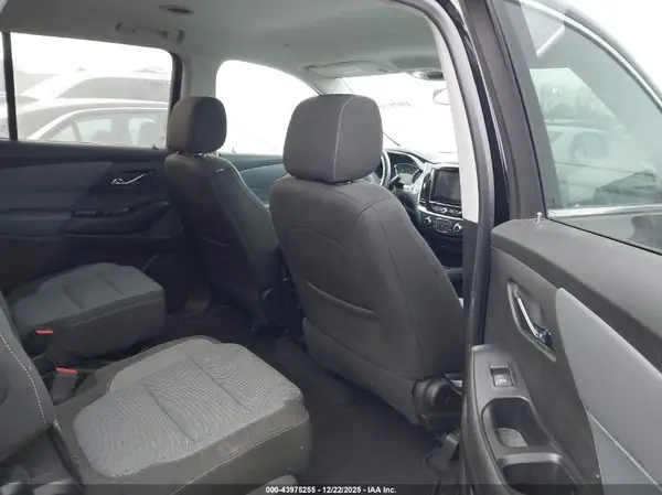1GNERGKW8JJ117835 2018 CHEVROLET TRAVERSE - Image 8