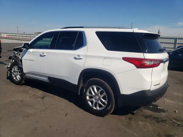 1GNERGKW8JJ131136 2018 CHEVROLET TRAVERSE - Image 2