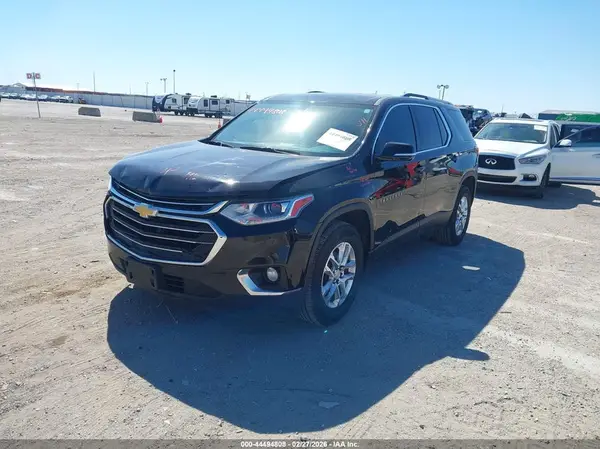 1GNERGKW8JJ137079 2018 CHEVROLET TRAVERSE - Image 2