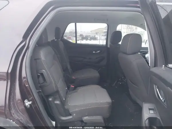 1GNERGKW8JJ142105 2018 CHEVROLET TRAVERSE - Image 8