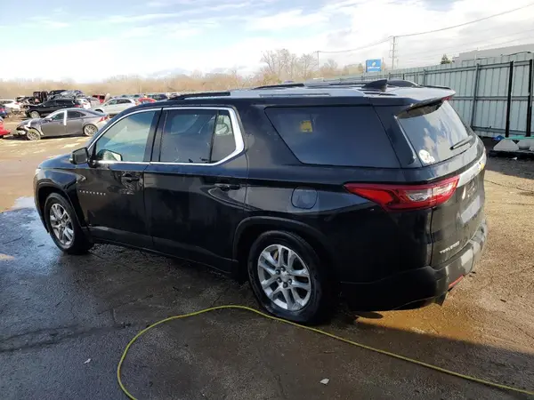 1GNERGKW8JJ165478 2018 CHEVROLET TRAVERSE - Image 2