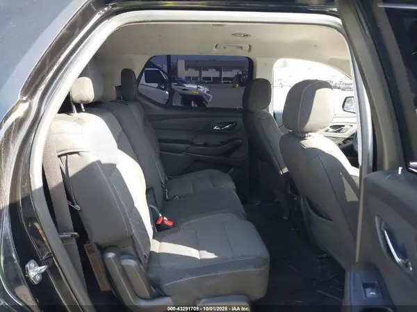 1GNERGKW8JJ201427 2018 CHEVROLET TRAVERSE - Image 8