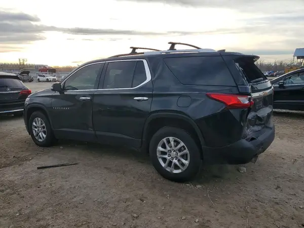 1GNERGKW8JJ246268 2018 CHEVROLET TRAVERSE - Image 2