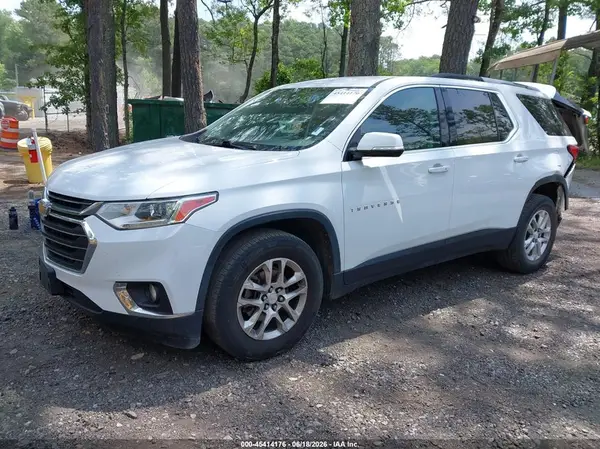 1GNERGKW8JJ263801 2018 CHEVROLET TRAVERSE - Image 2