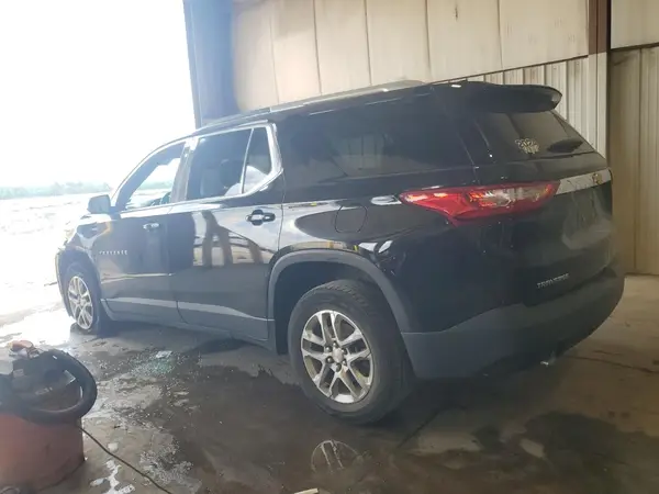 1GNERGKW8JJ273390 2018 CHEVROLET TRAVERSE - Image 2