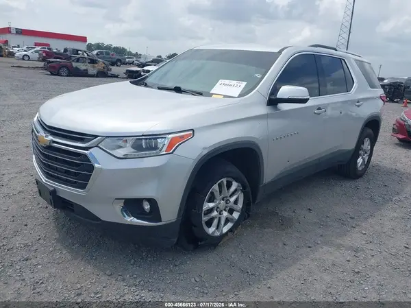 1GNERGKW8JJ284020 2018 CHEVROLET TRAVERSE - Image 2