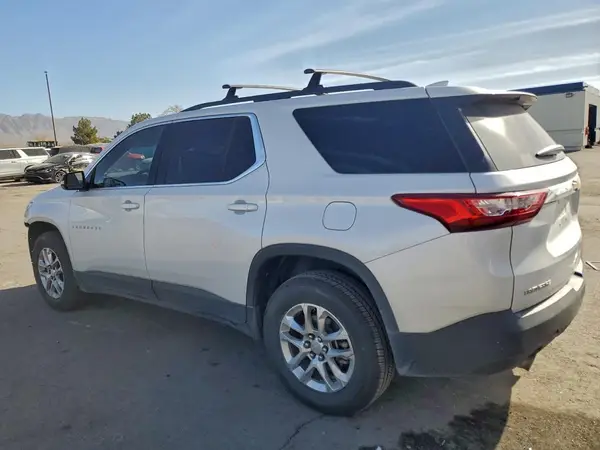 1GNERGKW8KJ110305 2019 CHEVROLET TRAVERSE - Image 2