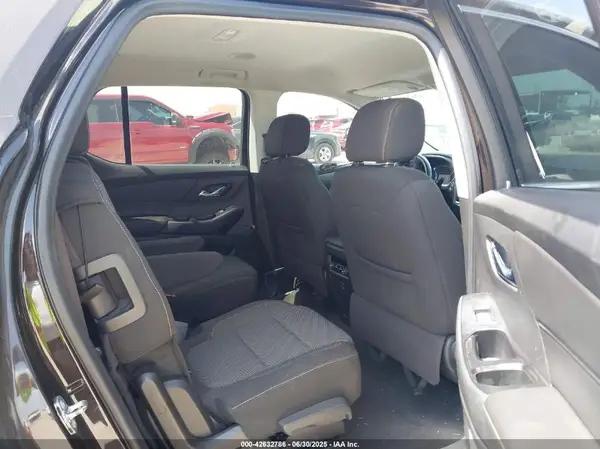 1GNERGKW8KJ115858 2019 CHEVROLET TRAVERSE - Image 8