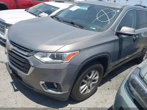 1GNERGKW8KJ121661 2019 CHEVROLET TRAVERSE - Image 2