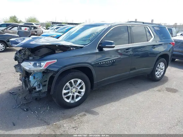 1GNERGKW8KJ145006 2019 CHEVROLET TRAVERSE - Image 2