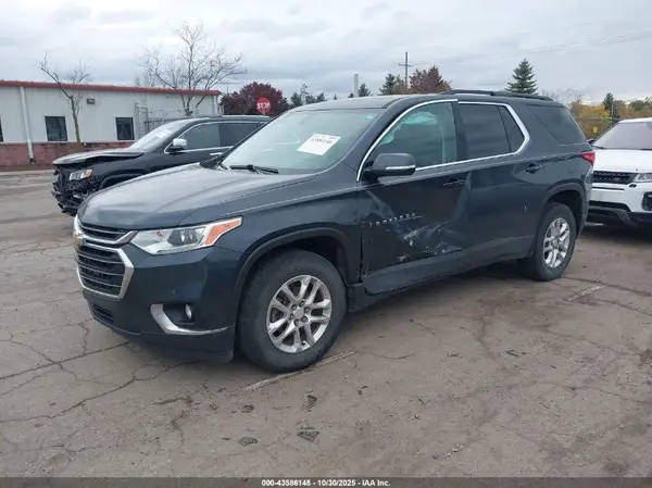 1GNERGKW8KJ159522 2019 CHEVROLET TRAVERSE - Image 2