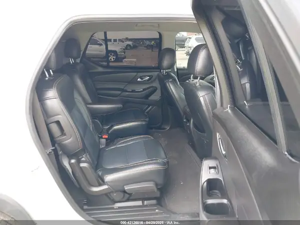1GNERGKW8KJ175042 2019 CHEVROLET TRAVERSE - Image 8