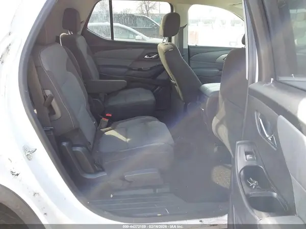 1GNERGKW8KJ180869 2019 CHEVROLET TRAVERSE - Image 8
