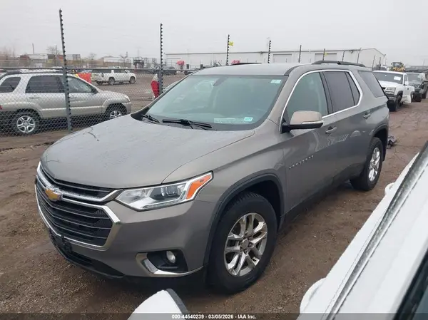 1GNERGKW8KJ202658 2019 CHEVROLET TRAVERSE - Image 2