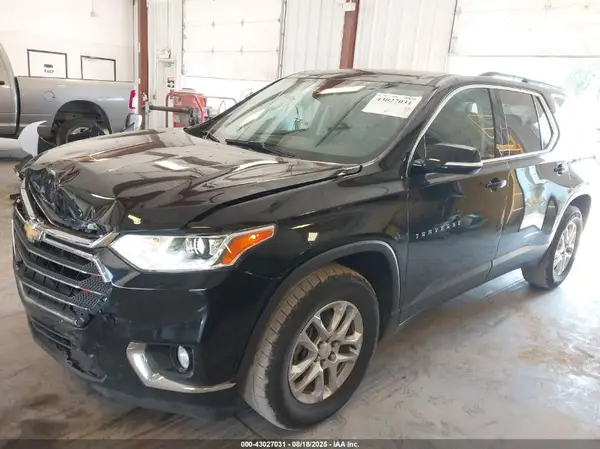 1GNERGKW8KJ212574 2019 CHEVROLET TRAVERSE - Image 2