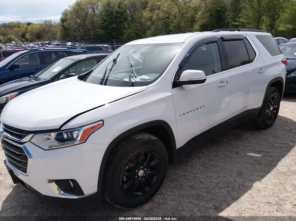 1GNERGKW8KJ214714 2019 CHEVROLET TRAVERSE - Image 2