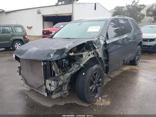 1GNERGKW8KJ276100 2019 CHEVROLET TRAVERSE - Image 2