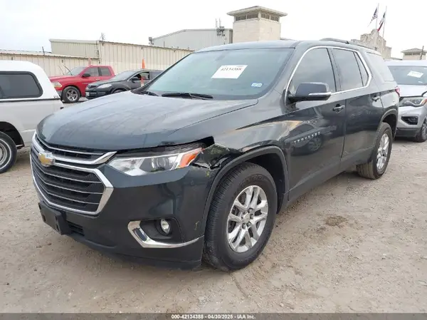 1GNERGKW8KJ277957 2019 CHEVROLET TRAVERSE - Image 2