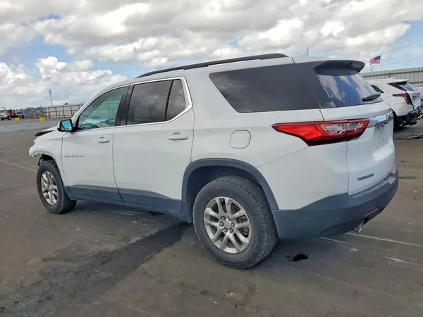 1GNERGKW8LJ233958 2020 CHEVROLET TRAVERSE - Image 2