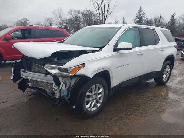 1GNERGKW8MJ243343 2021 CHEVROLET TRAVERSE - Image 2