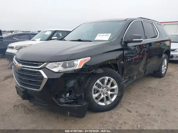 1GNERGKW8MJ247277 2021 CHEVROLET TRAVERSE - Image 2