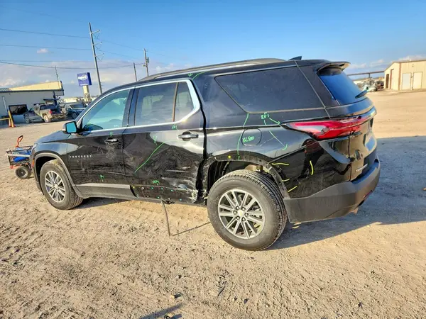 1GNERGKW8PJ246666 2023 CHEVROLET TRAVERSE - Image 2