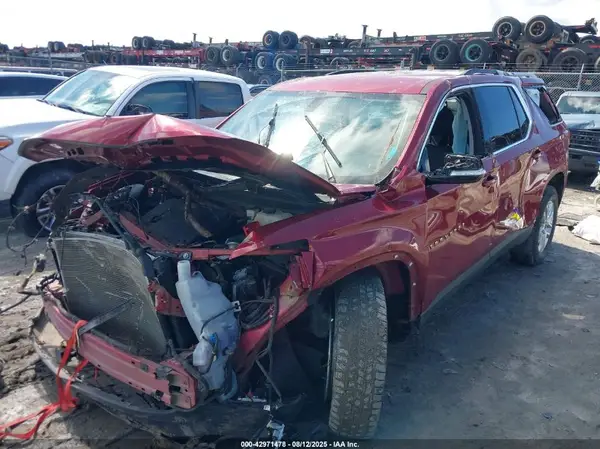 1GNERGKW9JJ104298 2018 CHEVROLET TRAVERSE - Image 2