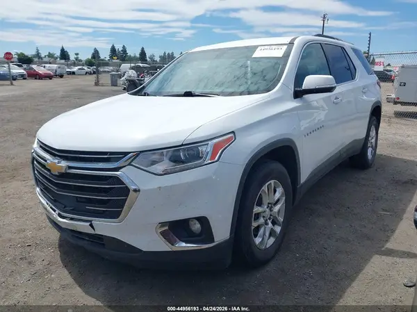 1GNERGKW9JJ104947 2018 CHEVROLET TRAVERSE - Image 2